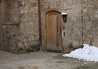 Picture: Step-free entrance to the visitor centre